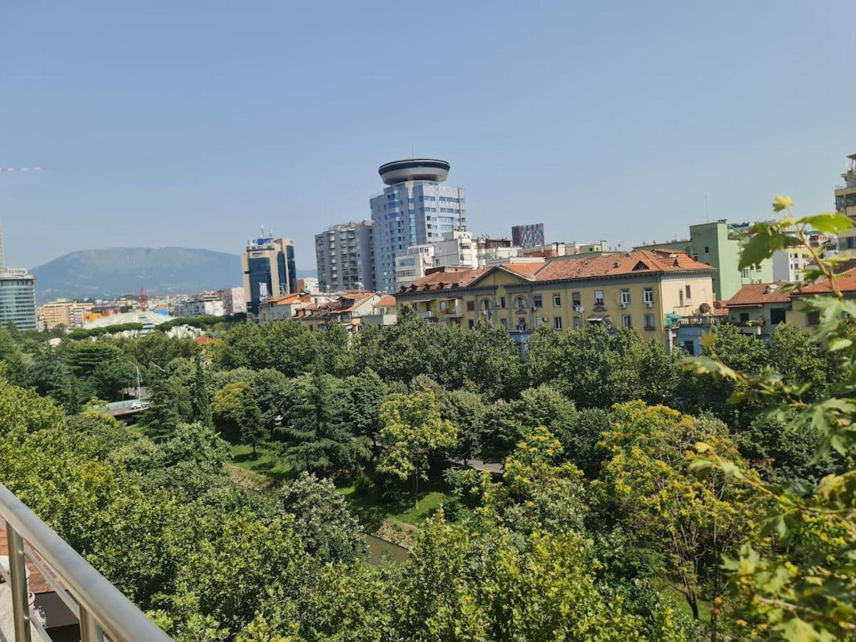 Penthahouse Shallvare Tirana Exterior foto
